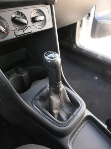 VW Polo 6R 6C Schaltknauf Schaltsack Schaltung Schaltknüppel Leder schwarz (184511)