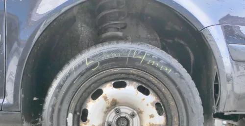 VW Golf 4 1J Kotflügel vorne rechts schwarz LC9Z (184565)