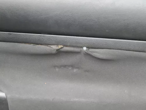 VW Golf 4 2/3-Türer Türverkleidung Verkleidung Tür vorne rechts schwarz (184570)