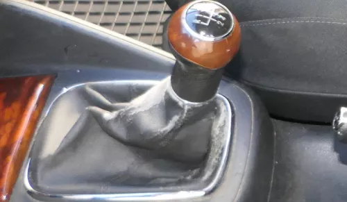 Golf 4 Bora Schaltknauf Schaltsack schwarz TDI Holz Dekor wurzelnuss klein (184605)