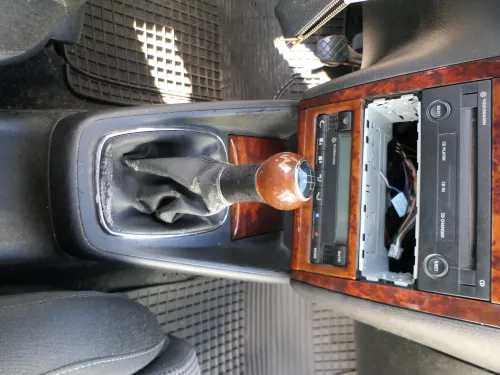 Golf 4 Bora Schaltknauf Schaltsack schwarz TDI Holz Dekor wurzelnuss klein (184605)