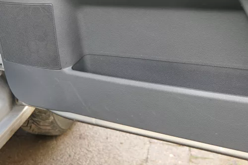 1x VW Polo 9N Türverkleidung Verkleidung Tür vorne rechts 2/3-Türer Griff Öffner (184652)