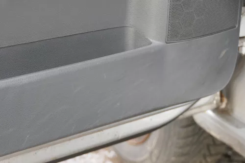 1x VW Polo 9N Türverkleidung Verkleidung Tür vorne links 2/3-Türer Griff Öffner (184653)