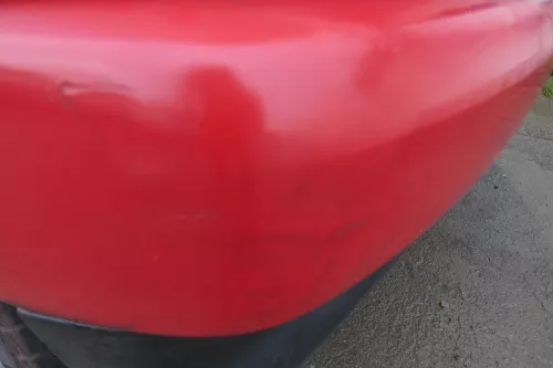 Polo 6N Stoßstange hinten 2-geteilte Heckstoßstange rot LP3G schwarz Stoßfänger (184677)