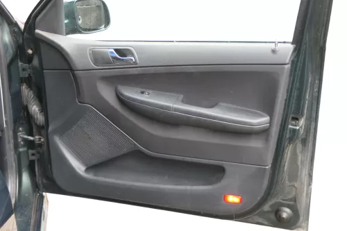 1x Fabia 6Y Kombi Türverkleidung Verkleidung Tür vorne rechts schwarz anthrazit (184747)