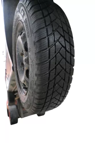 4x Skoda Fabia Felgen Reifen 165/70 R14 81T Winterreifen M&S 5jx14H2 ET35 6-8mm (184753)