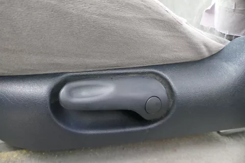 Sharan 7M Sitz vorne links Fahrersitz auch Camper Bulli Armlehne Tisch Drehbar (184826)