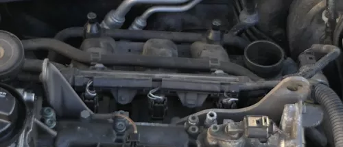 3x Polo 9N Ibiza 6L Einspritzdüse Düse +Leiste 03E906031 1,2  BME AZQ 47kw 64PS