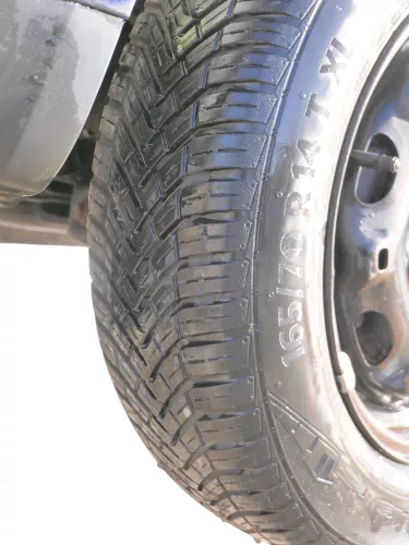 4x Fabia Felgen Reifen 165/70 R14 81T Allwetterreifen M&S 5jx14H2 ET35 5-7mm (184918)