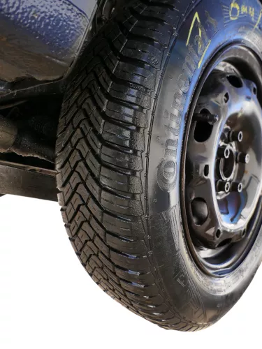 4x Fabia Felgen Reifen 165/70 R14 81T Allwetterreifen M&S 5jx14H2 ET35 5-7mm (184918)