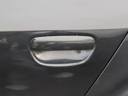 Audi A6 4B C5 Tür Türblatt hinten links nur Türblatt schwarz LZ9W -ohneAnbauteil (184973)