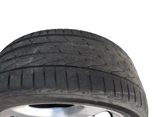 4x Audi A4 A6 Alufelge original 4B0601025AB ET45 235/45 ZR17 Reifen 3-5mm Sommer (185019)