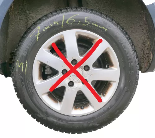 2x VW Golf Passat Reifen 195/65 R15 91T Winterreifen ca. 6,5-7 mm NUR REIFEN (185048)