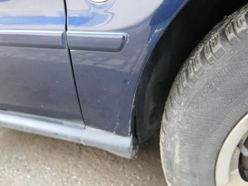 Audi A4 B5 (bis caMitte1999 Bild vergle) Kotflügel vorne rechts blau LZ5T (185054)