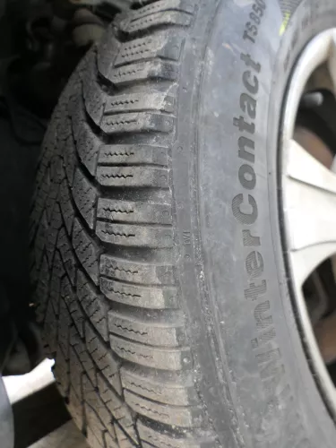 VW Golf A3 Alufelgen Winterreifen Reifen 195/65 R15 91T KBA 49163 # 5-8mm ML536L (185074)