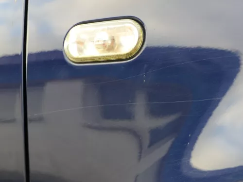 VW Golf 4 1J Kotflügel vorne rechts blau LB5N (185081)