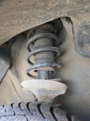 2 Stück VW Golf 4 Octavia A3 Stoßdämpfer Federbein Feder vorne 1J0413031BH