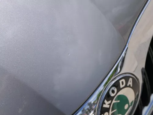 Skoda Fabia 5J Roomster Motorhaube Haube Klappe vorne braun LF8H + Logo (185109)