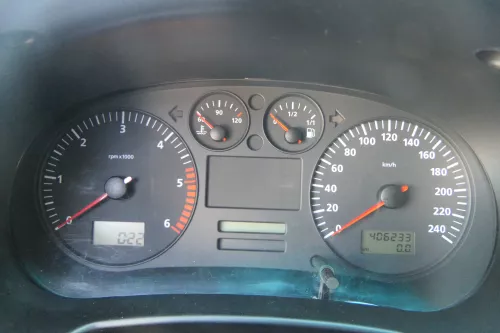 Seat leon Tacho Tachometer Kombiinstrument 1M0920801B 406.000 km Toledo TDI (185186)