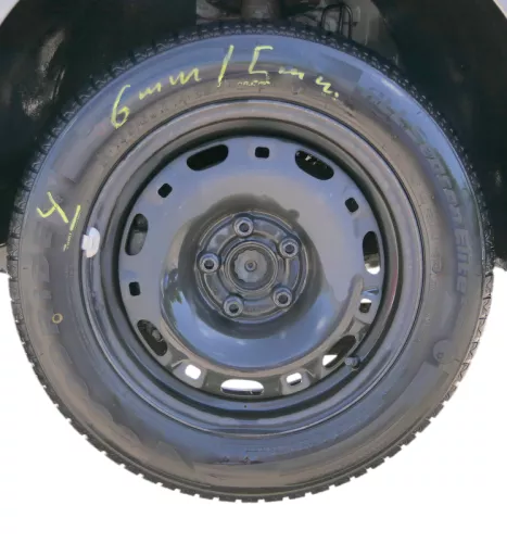 2x Polo 6R 9N Ibiza Felgen 185/60 R14 Allwetterreifen M+S 6jx15  Reifen 5-6,5mm (185276)