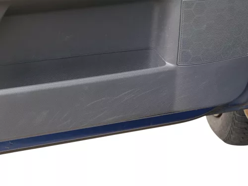 1x VW Polo 9N Türverkleidung Verkleidung Tür vorne links 2/3-Türer Griff Öffner (185289)