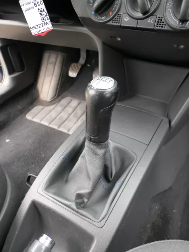 VW Polo 9N 9N3 Schaltknauf Schaltsack Schaltung 6Q1711113G Leder schwarz blaue