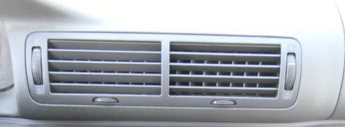 VW Passat 3B 3BG Lüftungsdüse Düse Lüftung 3B0819728D Mitte (114313)