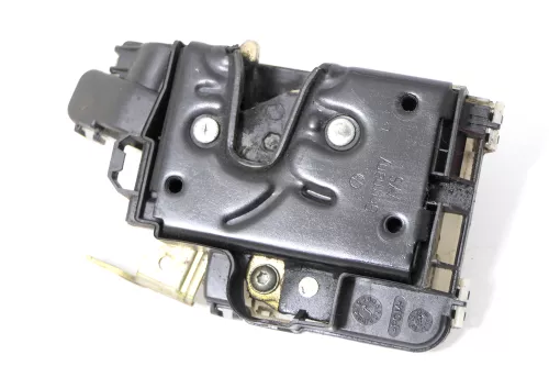 Polo 6N 6N2 Stellmotor Tür Türschloß KEINE Zentralverriegelung links 6N1837015 (174813)