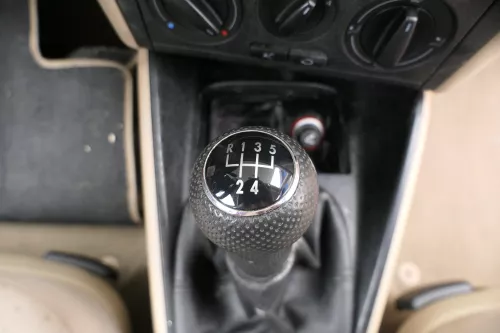 Golf 4 Bora Mittelkonsole Mitteltunnel um Schaltung 1J1863201D hellbeige beige (179994)