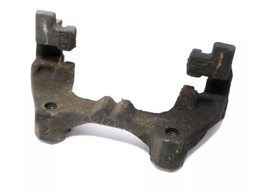 Golf 7 5G A3 8V Bremssattelhalter Halter Sattel hinten links/rechts 8V0615425 ## (147423)