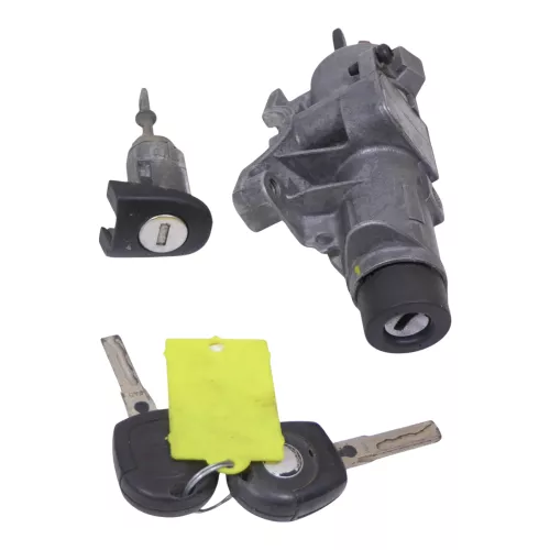 Skoda Octavia 1U Schloßsystem Türschloß 2x Schlüssel Schloß Zündschloß Tür