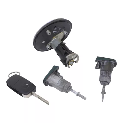 VW Golf 4 Bora Kombi Schloßsystem 2x Türschloß 1x Schlüssel Schloß Heckschschloß (149801)