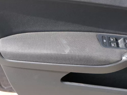 1x VW Golf 7 5G AU Türverkleidung Tür vorne links 4/5-Türer titan schwarz (185480)