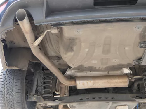 VW Golf 7 5G Auspuff hinten Endschalldämpfer Benziner MItteltopf Mittelschalldäm