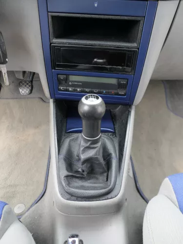 Golf 4 Bora Schaltknauf Schaltsack Schaltung Schaltknüppel 6-Gang  Genration (185743)