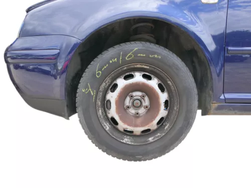 2x Golf 4 Bora Felgen Reifen 195/65 R15 91T M+S Winterreifen 6jx15H2 ET38  ca6mm (185747)