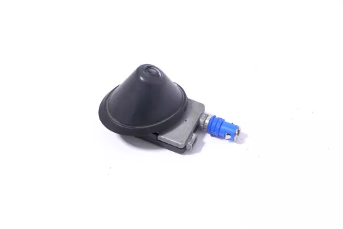 Audi A3 8L A4 B5 Antenne Antennenstab Antennensockel Sockel 8L0035501