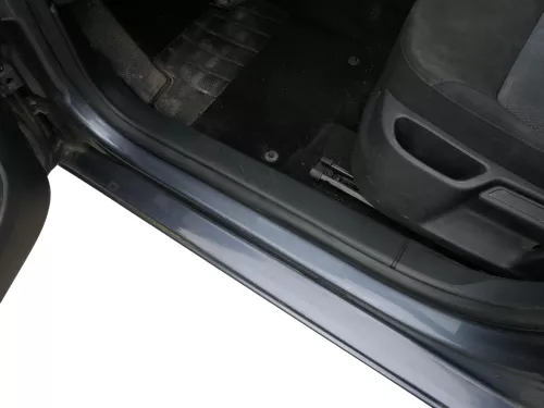 1x Octavia 1Z Türdichtung Dichtung Tür vorne links Fahrertür / rechts passt auch (180174)