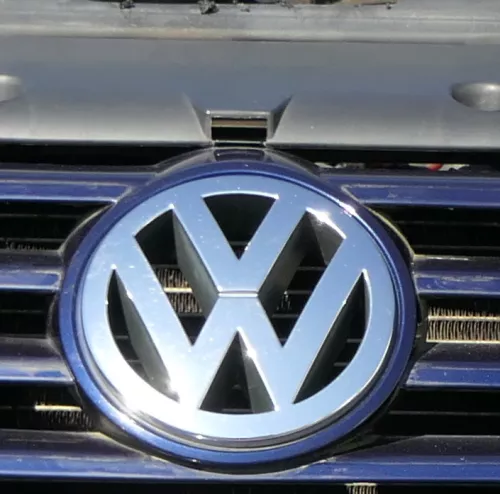 VW Sharan 7M original Emblem Logo VW Zeichen 7M3853601 Facelift