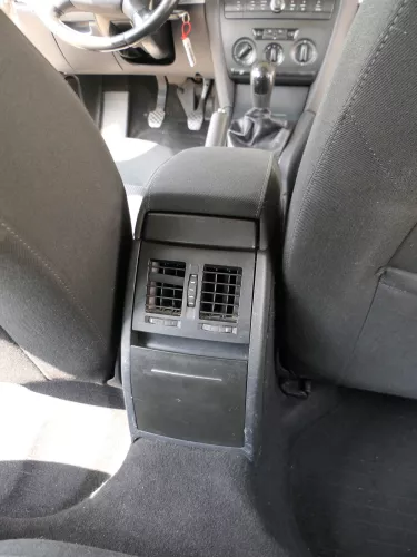 Octavia 1Z Mittelarmlehne Armlehne Lehne Mitte Original verschiebar nachrüsten (185777)