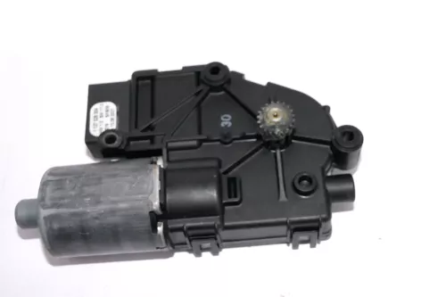 VW Golf A5 Passat Schiebedachmotor Motor Schiebedach 8R0959591 A Panoramadach (113867)