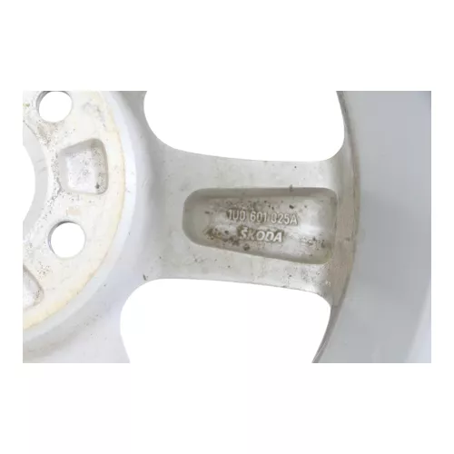 1x Original Skoda Octavia 1U Alufelge Felge Ronal 1U0601025A 6,5Jx15H2 ET43 (149865)