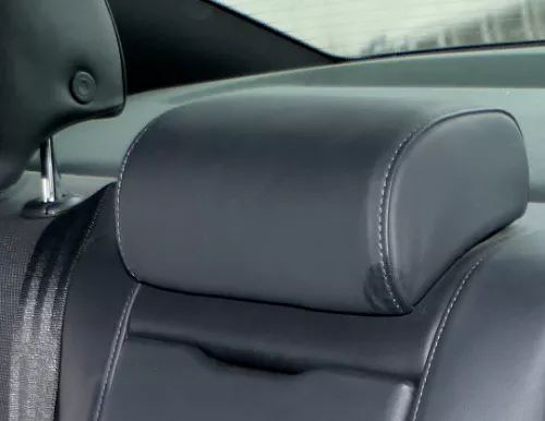 1x Audi A6 4F C6 Kopfstütze hinten mitte mittig Kopfstützen Leder Perlnappaleder (185881)