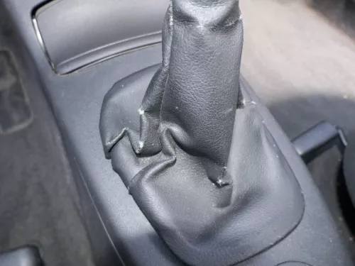 VW Lupo Polo 6N2 Schaltknauf Schaltsack Schaltung Schaltknüppel schwarz Leder (185997)