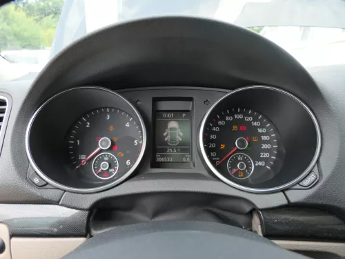 VW Golf 6 5K AJ5 Plus Tacho Kombiinstrument 5K0920871A TDI 306.000 km
