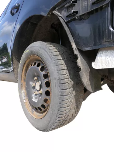 4x VW Passat 3C Golf Reifen Winterrreifen M&S 205/55 R16 91H Felgen 5-6mm (186133)