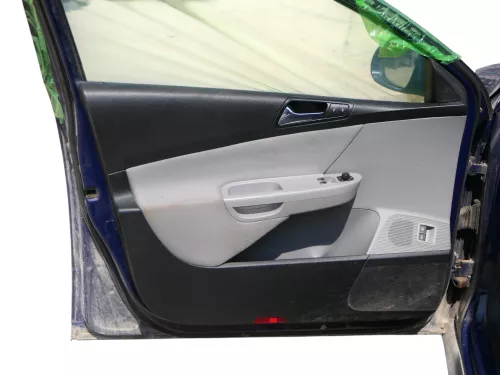 VW Passat 3C Variant 1x Türverkleidung Verkleidung Tür vorne links grau
