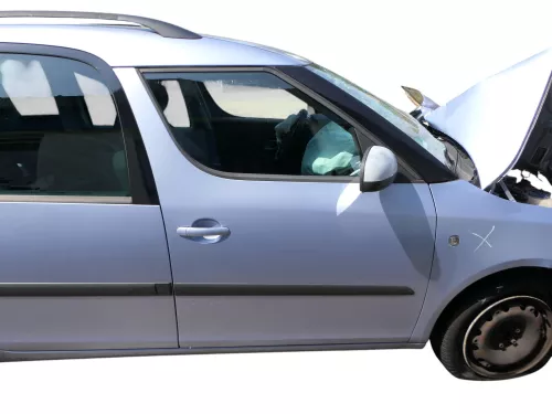 Skoda Roomster 5J Tür vorne rechts Beifahrertür - blau LF5Y (ohne Anbauteile)