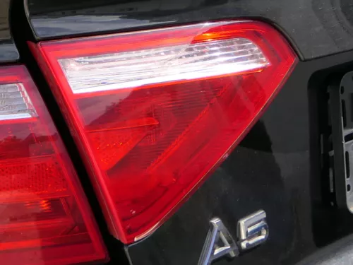 Audi A5 8T Rückleuchte Heckleuchte links innen ORIGINAL