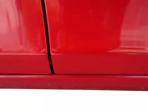 Fabia 5J Limousine Tür vorne rechts Beifahrertür rot LF3K - ohne Anbauteile (186440)